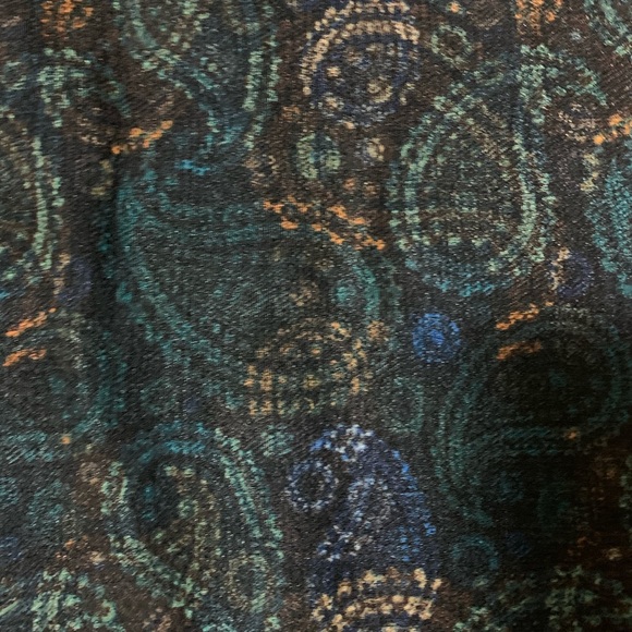 Lularoe Cassie Pencil Skirt Paisley medium like new - Picture 2 of 3